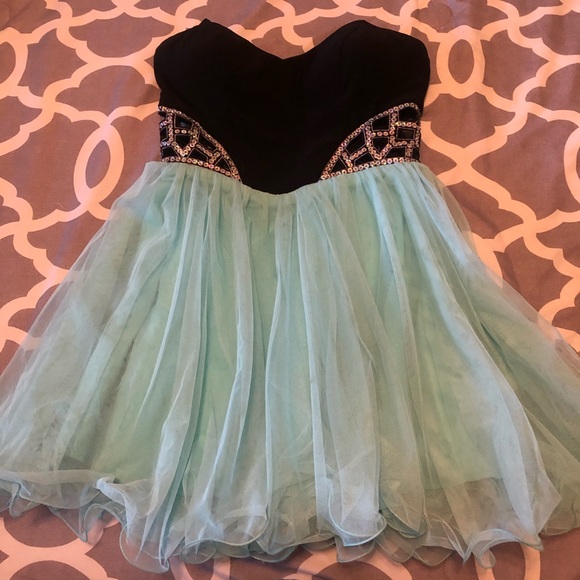 Prom Dress. Homecoming Strapless Dress - Picture 1 of 5